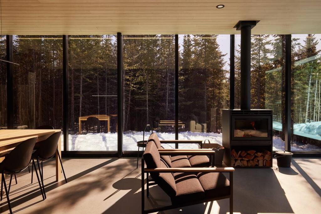Reflexion Charlevoix - Maisons Miroirs Петіт-Рів'єр-Сен-Франсуа Екстер'єр фото